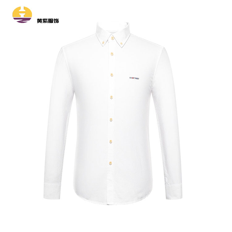 白的衬衫